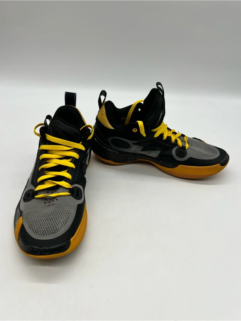 Li-Ning Way of Wade Wow 10 Low 9.5 US Dlo Deangelo Russell Lakers Away Shoes.